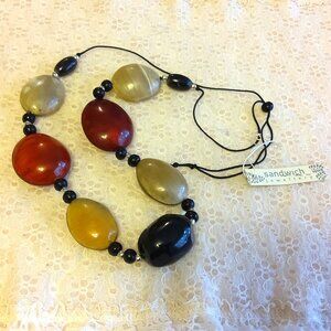 Vintage NEW sandwich jewellery Red Black Beige Oval Beads VTG Art Deco Necklace